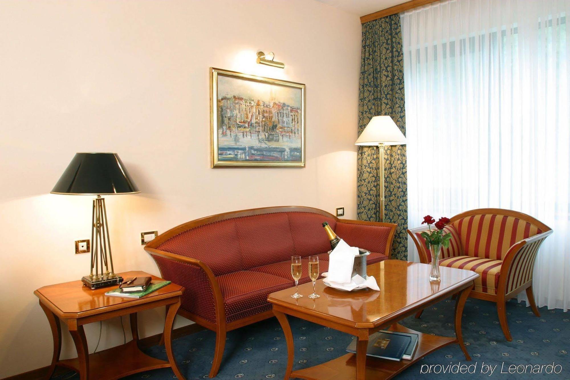 Hotel AS Zagreb Zimmer foto